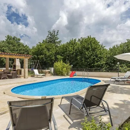 Luxury Experience In Kacana With Heated Pool And Play Station 4 Vodnjan