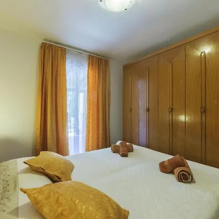 Luxury Experience In Kacana With Heated Pool And Play Station 4 Vodnjan