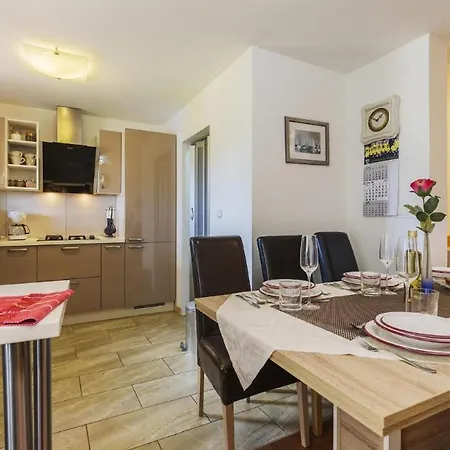 Luxury Experience In Kacana With Heated Pool And Play Station 4 Vila *